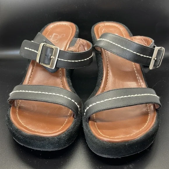 Donald Pliner Black Leather Double Straps Buckle Sandals. Size 8.5. D3/A1918 - Picture 6 of 8